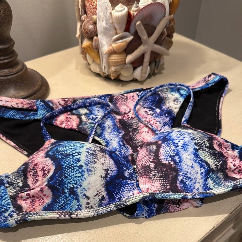 NoBo Bikini Top & Bottoms
